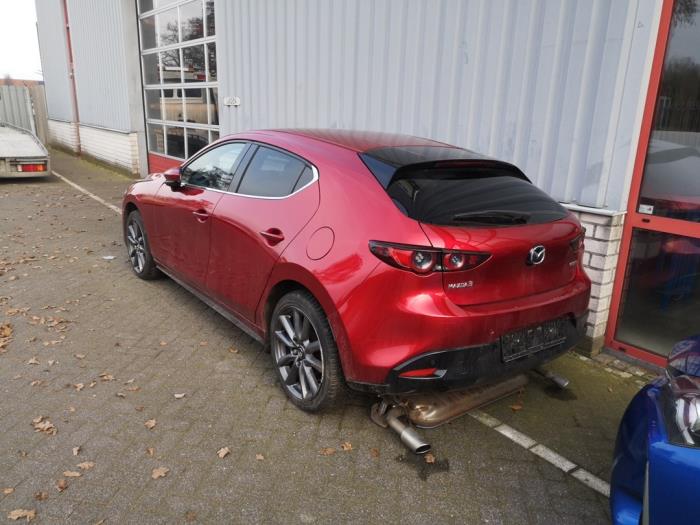 Mazda 3 Sport 2.0 SkyActiv-G 122 Mild Hybrid 16V Sloopvoertuig (2021, Rood)
