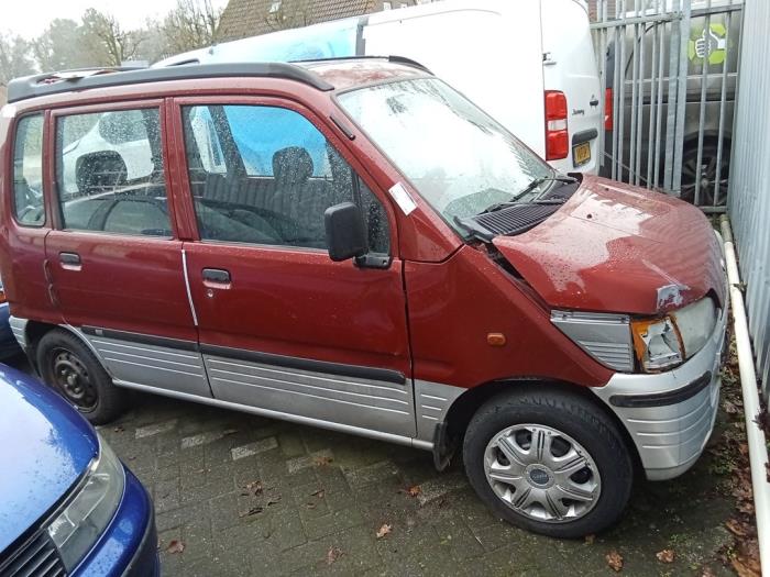 Daihatsu Move 850 Sloopvoertuig (1999, Rood, Grijs)