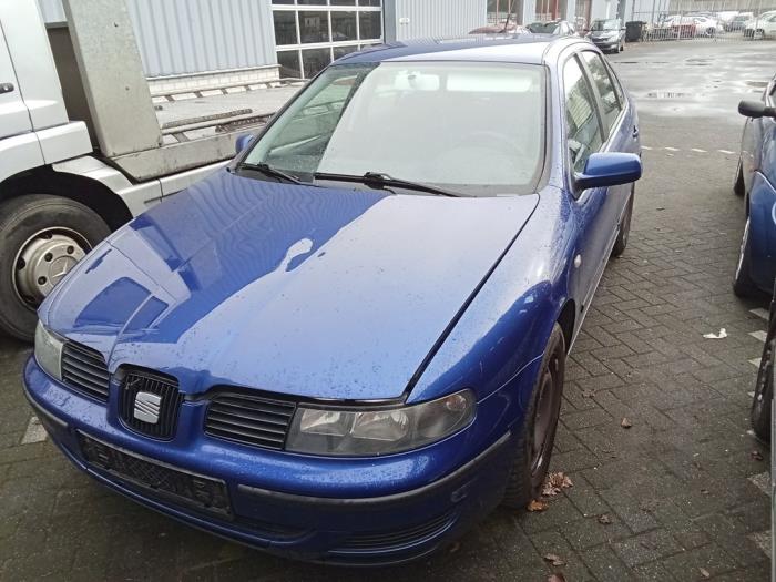 Seat Leon 1.6 16V Sloopvoertuig (2001, Blauw)