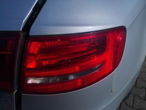 Audi A4 Avant 2.0 TDI 16V Sloopvoertuig (2011, Grijs)