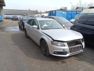 Audi A4 Avant 2.0 TDI 16V Sloopvoertuig (2011, Grijs)