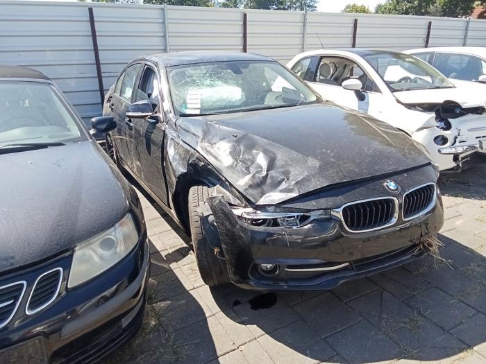 BMW 3 serie 318d 2.0 16V Sloopvoertuig (2017, Zwart)
