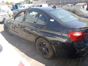 BMW 3 serie 318d 2.0 16V Sloopvoertuig (2017, Zwart)