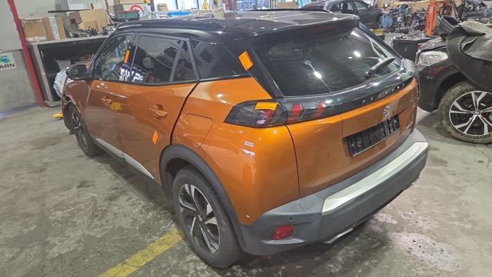 Peugeot 2008 1.2 VTi 12V PureTech 130 Sloopvoertuig (2020, Oranje)