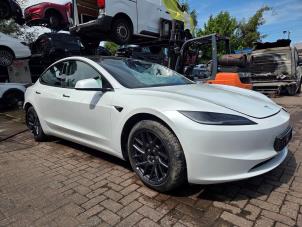 Tesla Model 3 RWD 60 kWh Sloopvoertuig (2025, Wit)
