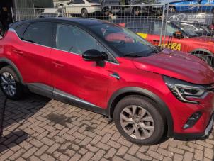 Renault Captur II 1.3 Mild Hybrid 140, TCe 140 16V Sloopvoertuig (2021, Rood)