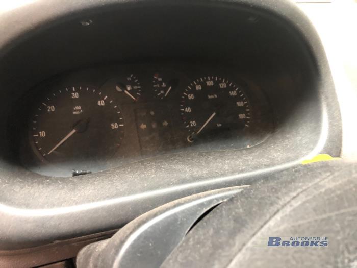 Opel Movano 2.8 DTI Sloopvoertuig (2001, Blauw)