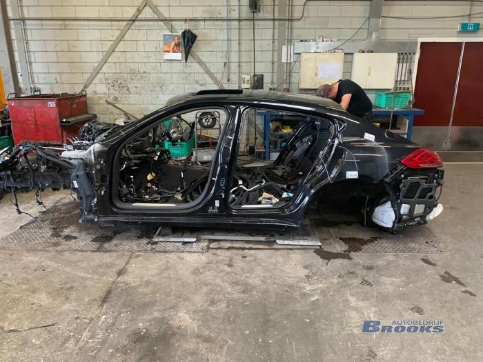 Porsche Panamera 3.0 D V6 24V Sloopvoertuig (2014, Zwart)