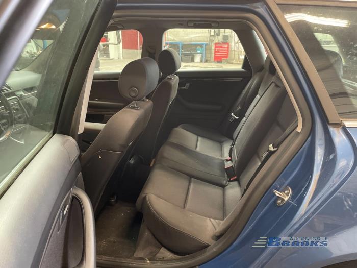 Audi A4 Avant 2.0 20V Sloopvoertuig (2002, Blauw)