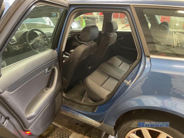 Audi A4 Avant 2.0 20V Sloopvoertuig (2002, Blauw)