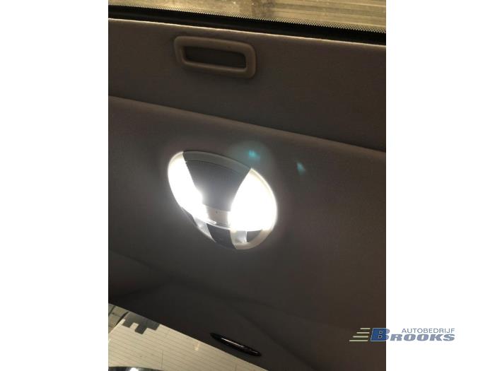 Mercedes E-Klasse Sloopvoertuig (2002, Grijs)