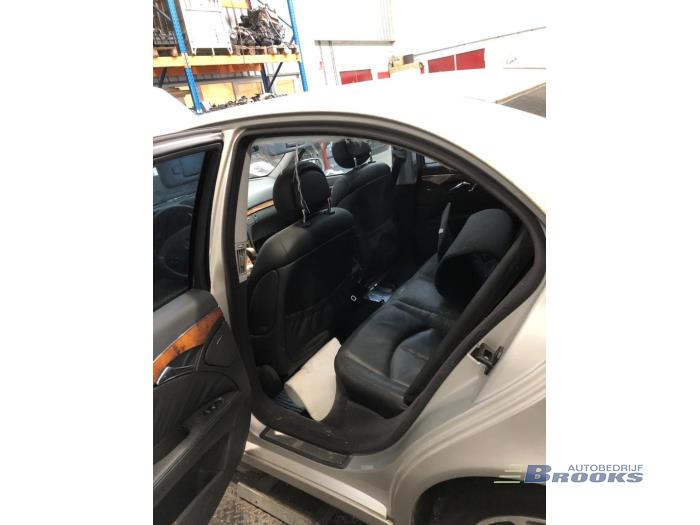 Mercedes E-Klasse Sloopvoertuig (2002, Grijs)