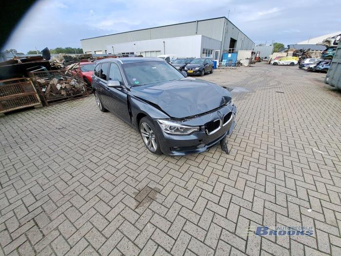 BMW 3 serie Touring 316i 1.6 16V Sloopvoertuig (2014, Grijs)