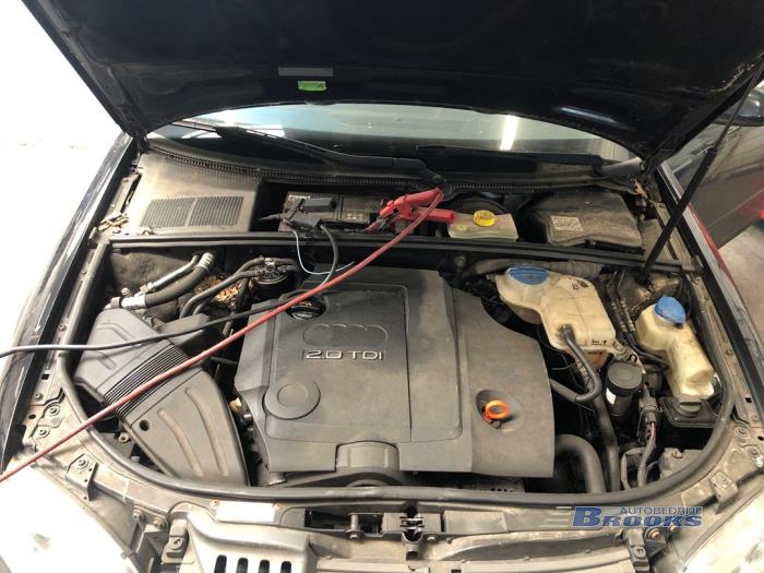 Audi A4 Avant 2.0 TDI 16V Sloopvoertuig (2006, Zwart)