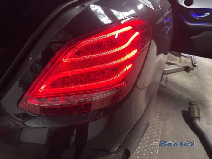 Mercedes C C-180 1.6 16V Sloopvoertuig (2017, Zwart)