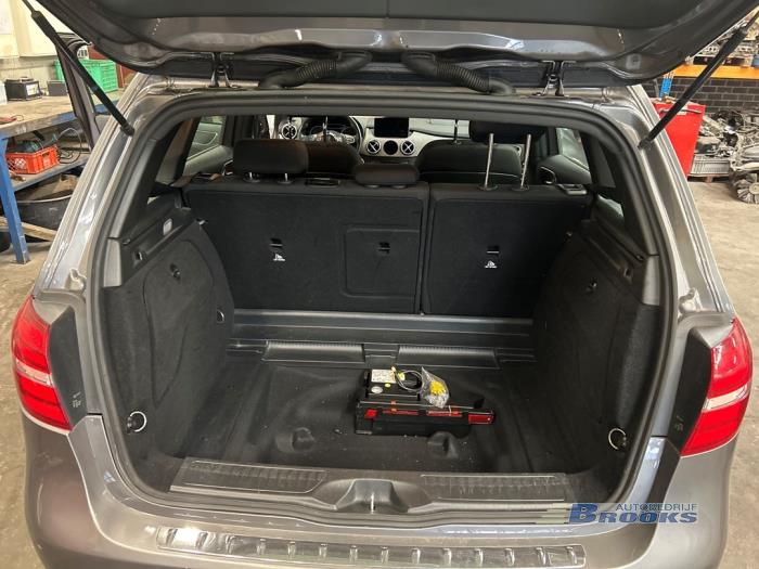 Mercedes B 1.5 B-180 CDI,d 16V Sloopvoertuig (2017, Grijs)