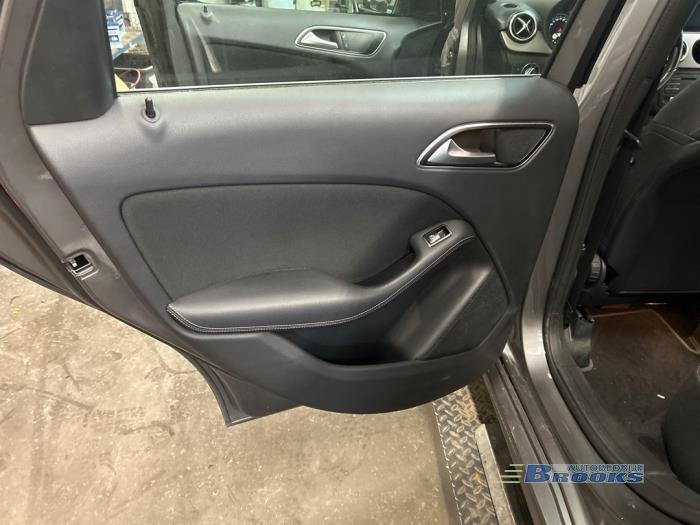 Mercedes B 1.5 B-180 CDI,d 16V Sloopvoertuig (2017, Grijs)