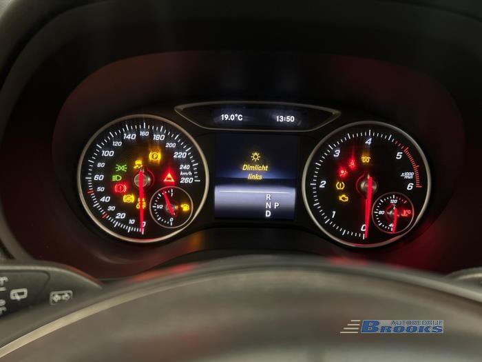 Mercedes B 1.5 B-180 CDI,d 16V Sloopvoertuig (2017, Grijs)