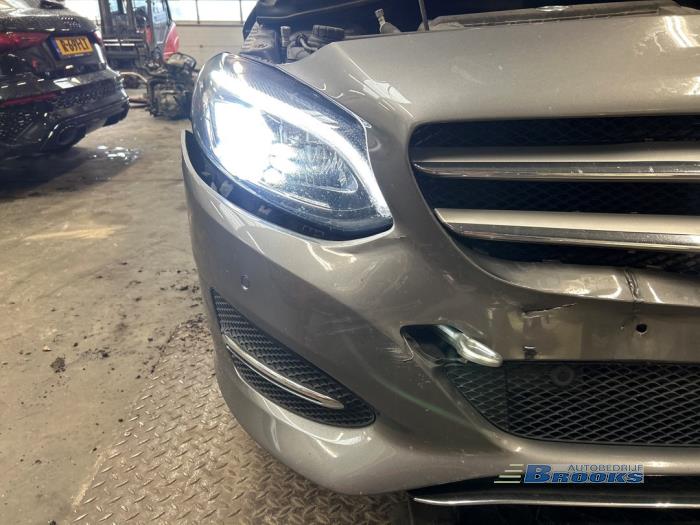 Mercedes B 1.5 B-180 CDI,d 16V Sloopvoertuig (2017, Grijs)