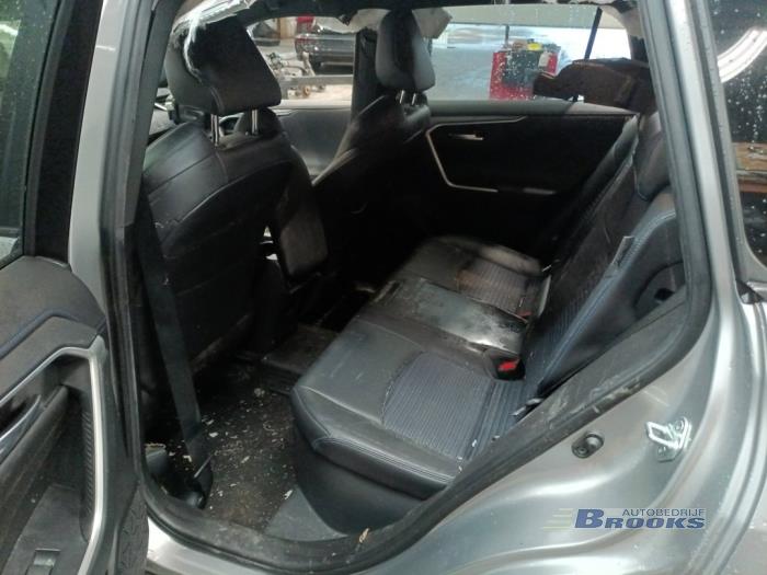 Toyota RAV4 2.5 Hybrid 16V AWD Sloopvoertuig (2020, Grijs)