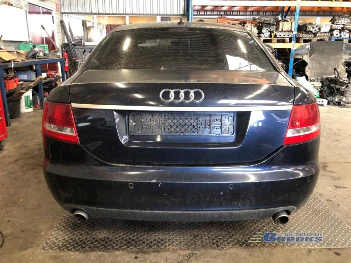 Audi A6 2.4 V6 24V Sloopvoertuig (2004, Blauw)