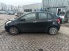 Toyota Yaris II 1.33 16V Dual VVT-I Sloopvoertuig (2010, Zwart)