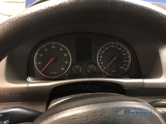 Volkswagen Touran 1.6 FSI 16V Sloopvoertuig (2007, Blauw)