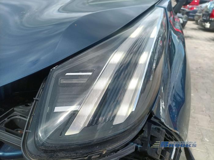 Lynk & Co 01 1.5 PHEV Sloopvoertuig (2021, Blauw)