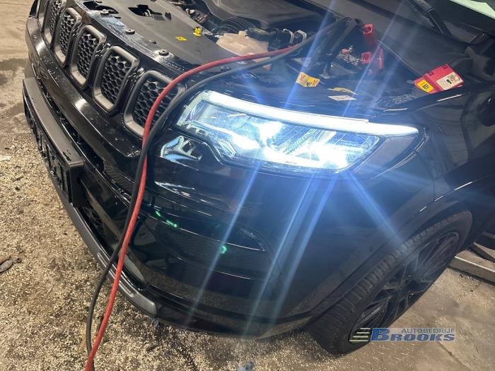 Jeep Compass II 1.3 4XE 240 16V 4x4 Sloopvoertuig (2022, Zwart)