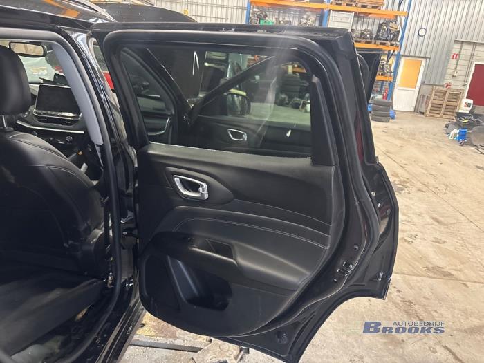 Jeep Compass II 1.3 4XE 240 16V 4x4 Sloopvoertuig (2022, Zwart)