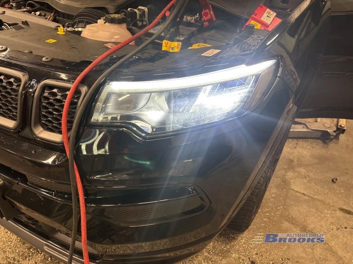 Jeep Compass II 1.3 4XE 240 16V 4x4 Sloopvoertuig (2022, Zwart)