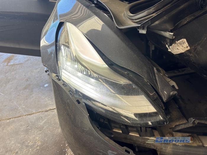 Tesla Model 3 Long Range AWD 75 kWh Sloopvoertuig (2019, Grijs)