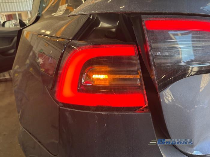 Tesla Model 3 Long Range AWD 75 kWh Sloopvoertuig (2019, Grijs)