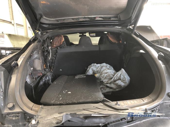 Tesla Model S 100D Sloopvoertuig (2018, Zwart)