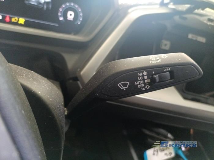 Audi Q4 Sportback 40 e-tron Sloopvoertuig (2022, Grijs)