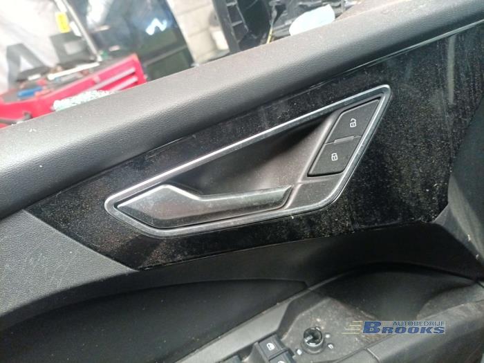 Audi Q4 Sportback 40 e-tron Sloopvoertuig (2022, Grijs)