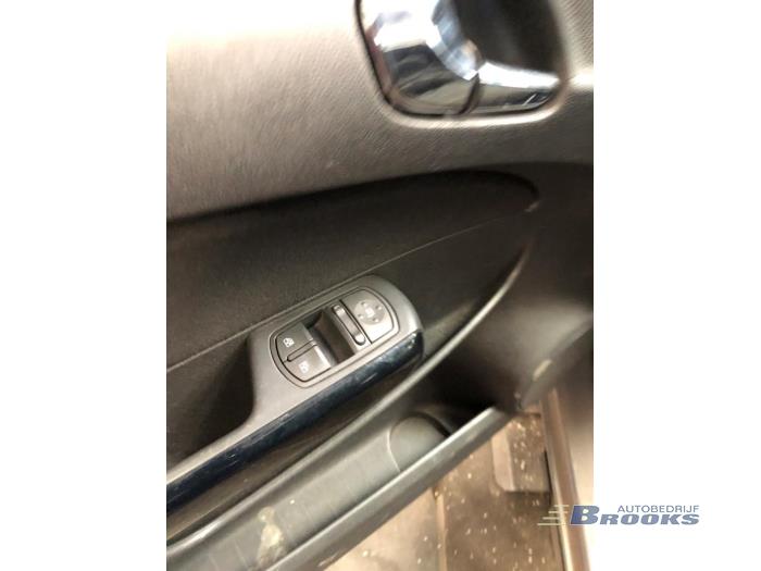 Opel Corsa D 1.3 CDTi 16V ecoFLEX Sloopvoertuig (2008, Grijs)