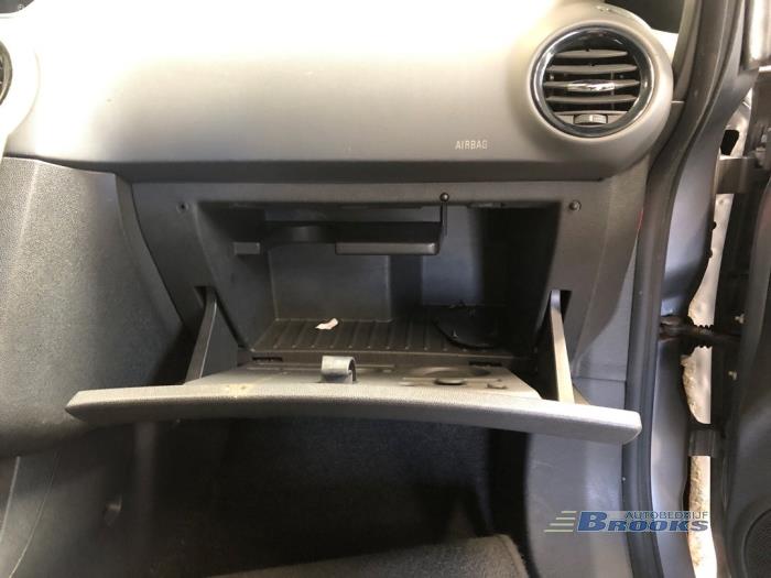 Opel Corsa D 1.4 16V Twinport Sloopvoertuig (2007, Grijs)