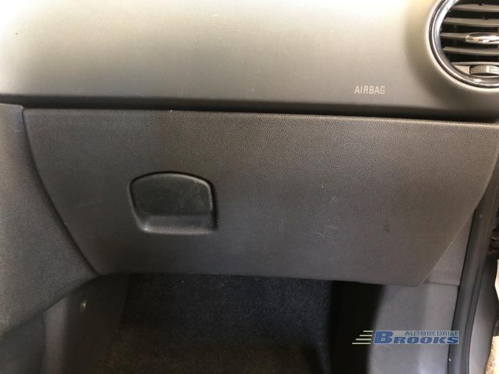 Opel Corsa D 1.4 16V Twinport Sloopvoertuig (2007, Grijs)