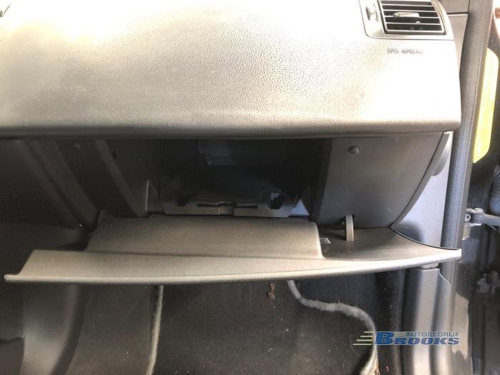 Volvo V50 1.6 D 16V Sloopvoertuig (2005, Zwart)