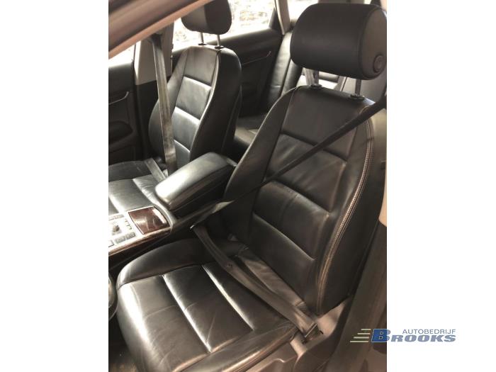 Audi A6 3.2 V6 24V FSI Quattro Sloopvoertuig (2004, Grijs)