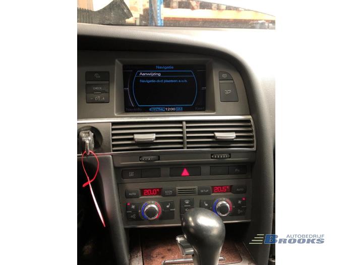 Audi A6 3.2 V6 24V FSI Quattro Sloopvoertuig (2004, Grijs)