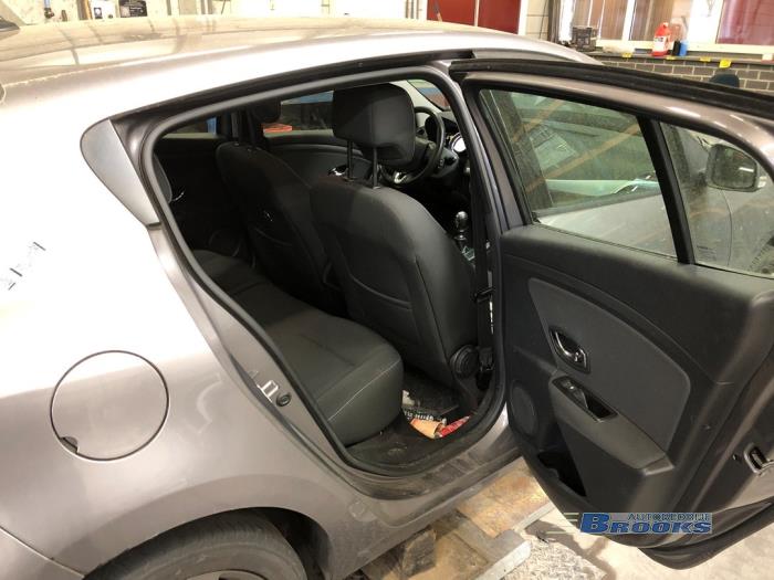 Renault Megane III Berline 1.5 dCi 110 Sloopvoertuig (2013, Grijs)