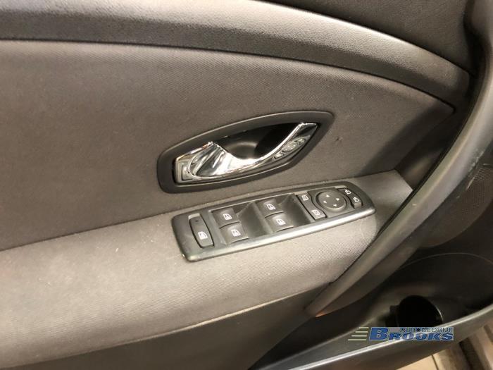 Renault Megane III Berline 1.5 dCi 110 Sloopvoertuig (2013, Grijs)