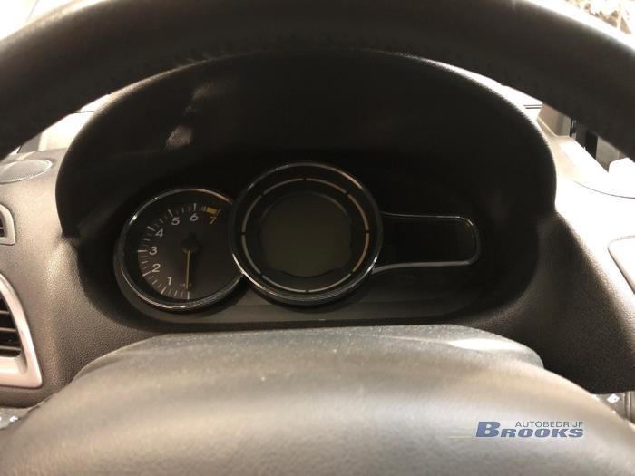Renault Megane III Grandtour 1.2 16V TCE 130 Sloopvoertuig (2015, Titanium, Grijs)