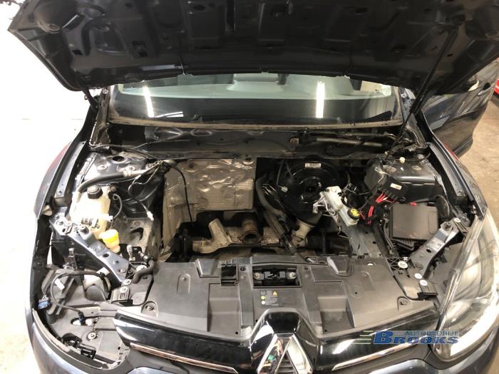 Renault Megane III Grandtour 1.2 16V TCE 130 Sloopvoertuig (2015, Titanium, Grijs)