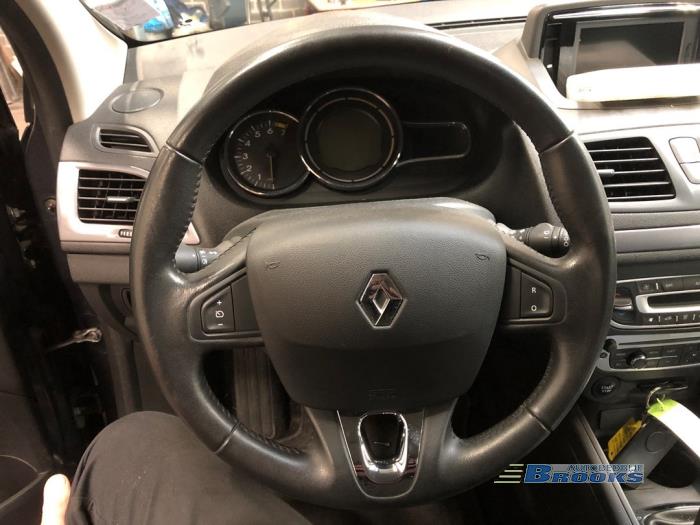 Renault Megane III Grandtour 1.2 16V TCE 130 Sloopvoertuig (2015, Titanium, Grijs)