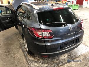 Renault Megane III Grandtour 1.2 16V TCE 130 Sloopvoertuig (2015, Titanium, Grijs)