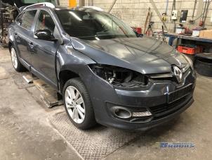 Renault Megane III Grandtour 1.2 16V TCE 130 Sloopvoertuig (2015, Titanium, Grijs)