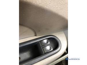 Renault Twingo II 1.2 Sloopvoertuig (2008, Blauw)